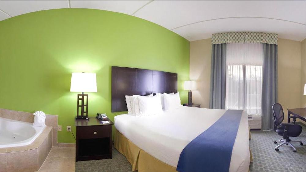 Holiday Inn Express Hotel & Suites Newport South By Ihg Bagian luar foto