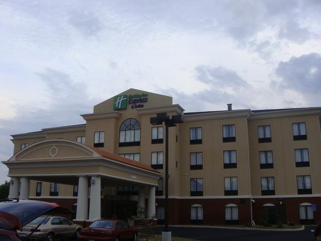 Holiday Inn Express Hotel & Suites Newport South By Ihg Bagian luar foto