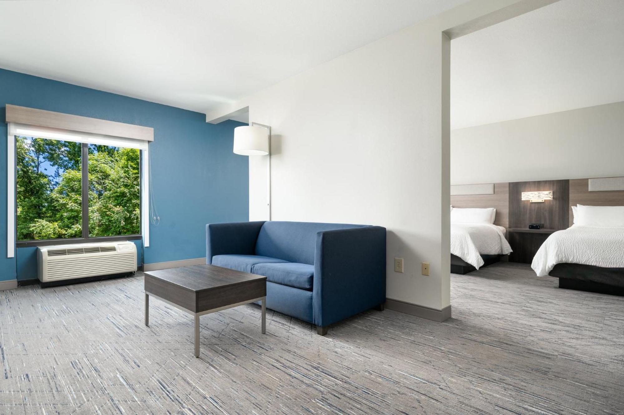 Holiday Inn Express Hotel & Suites Newport South By Ihg Bagian luar foto