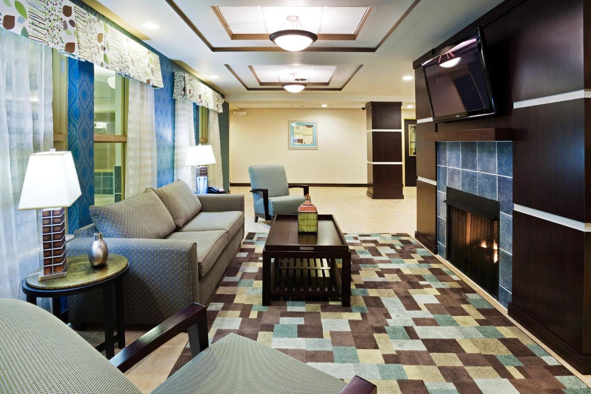 Holiday Inn Express Hotel & Suites Newport South By Ihg Bagian luar foto
